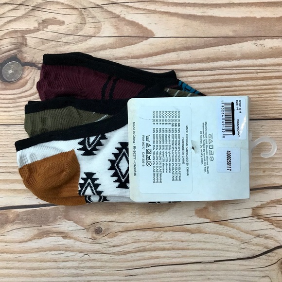 Vans Off The Wall 3 Pairs No Show Socks/Footies - Picture 2 of 12